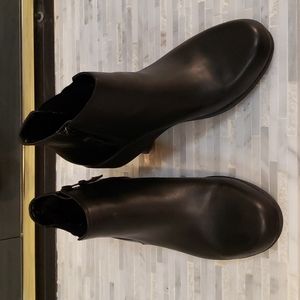 Easy Spirit Leather Booties